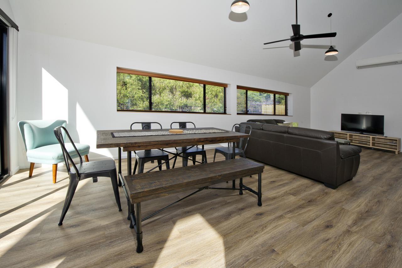 Margaret River Bungalow-1-Street - Pet Friendly エクステリア 写真